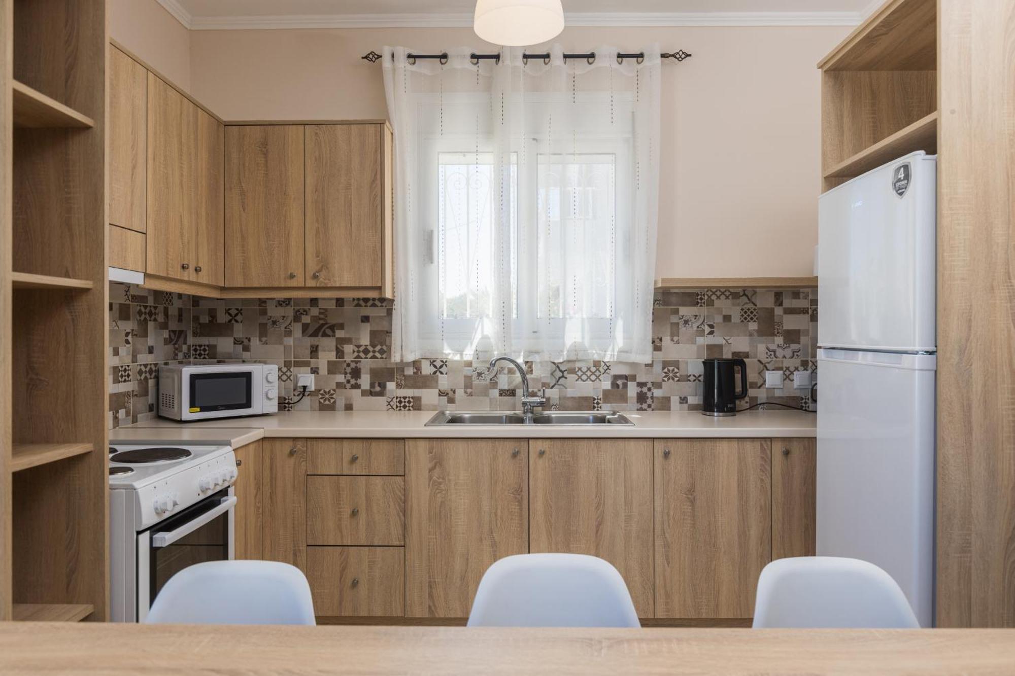 Dennis And Tanya Villas لاغاناس المظهر الخارجي الصورة